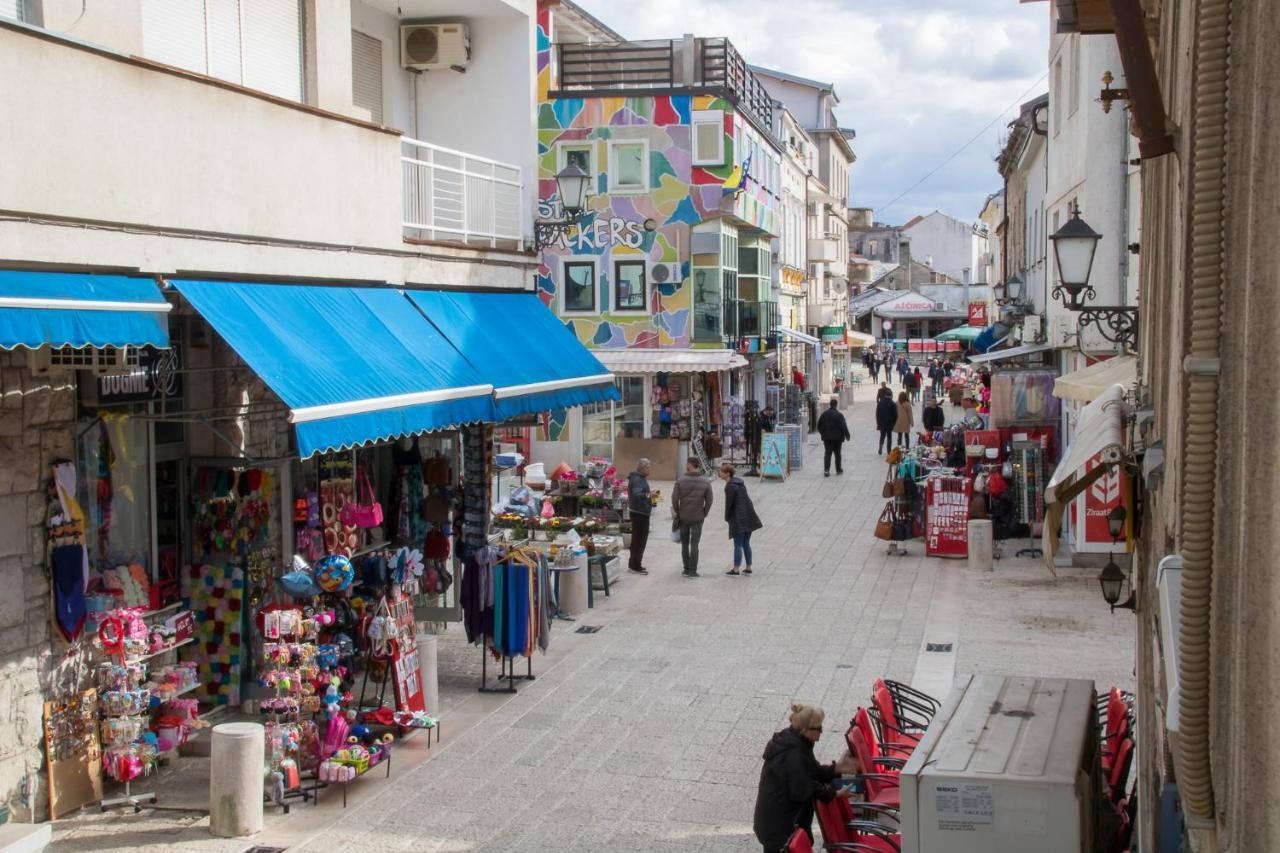 Pansion Guma Mostar Stari Grad Exteriör bild